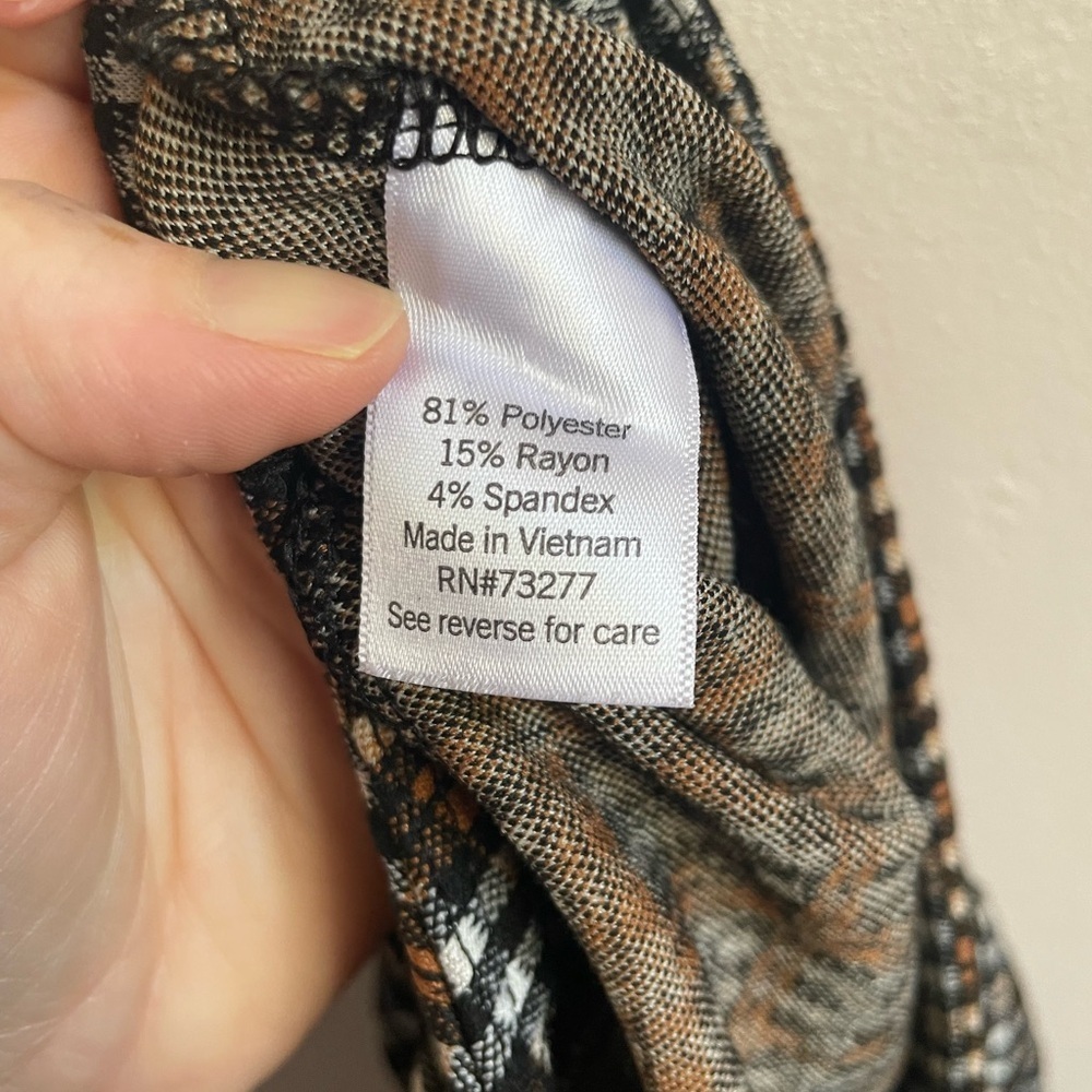 SO plaid high-rise leggings, size L with pockets - Picture 9 of 10